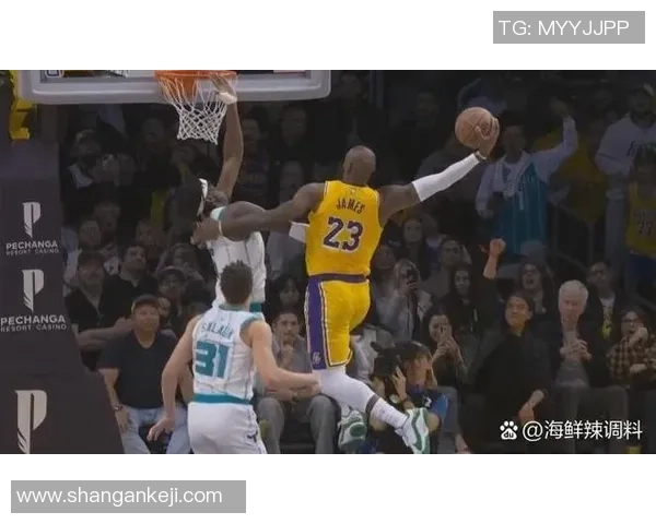 11年黄蜂与湖人经典对决回顾球场上的传奇瞬间与精彩时刻
